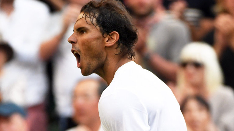 Rafa Nadal celebra su victoria ante Nick Kygios en Wimbledon.EFE
