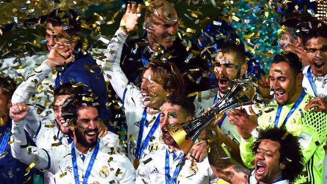 O Real Madrid celebra o Mundial de Clubs dunha pasada edición. ARQUIVO
