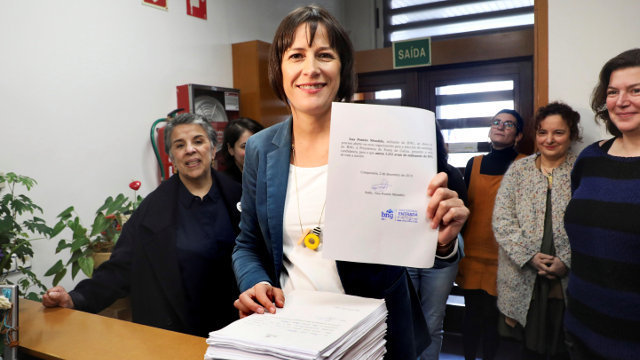 Ana Pontón presenta os avais para presentarse á presidencia da Xunta de Galicia.XOÁN REY (Efe)
