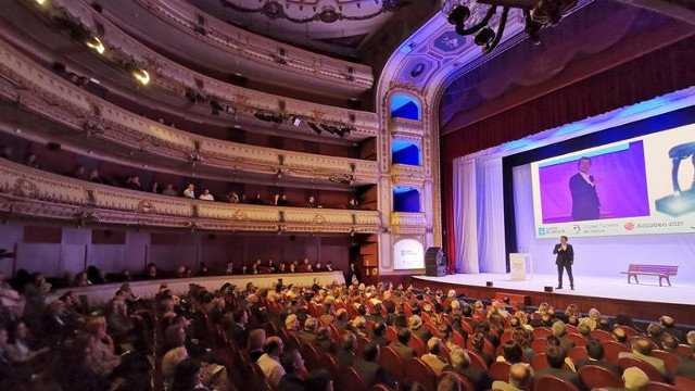 Aspecto que presentaba el Teatro Rosalía durante la gala de los Premios de Turismo.CABALAR