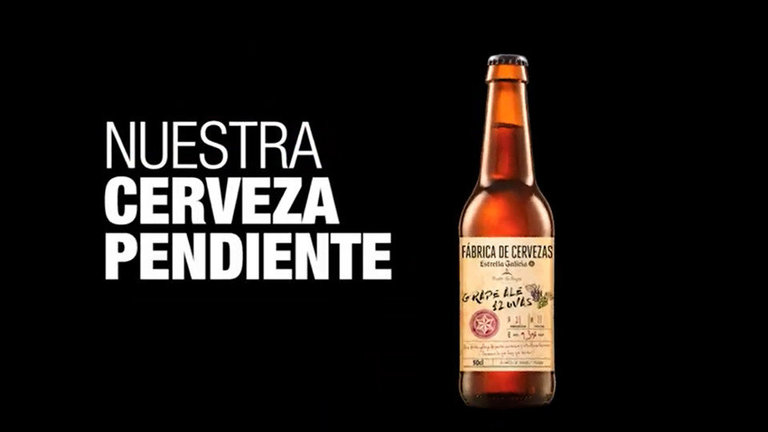 Imagen promocional de la cerveza Grape Ale. ESTRELLA GALICIA