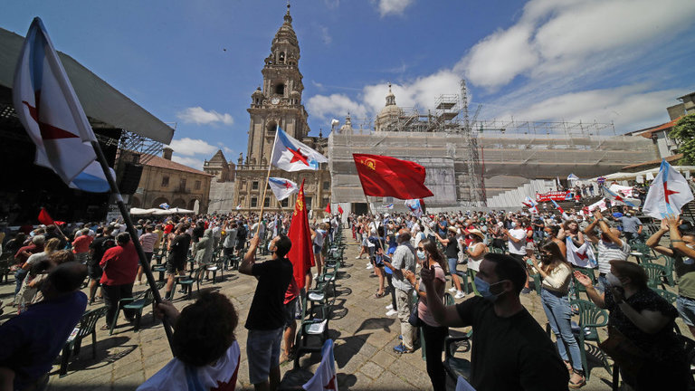 Manifestación do BNG na Praza da Quintana para conmemorar o 25 de xullo. EFE/LAVANDEIRA JR
