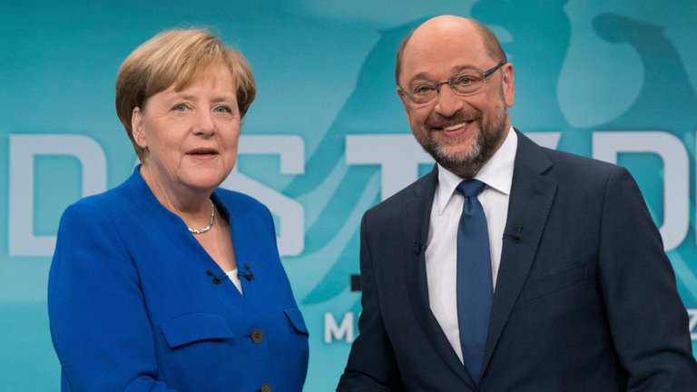 Merkel y Schulz. AEP