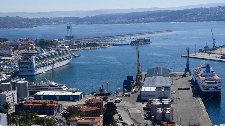 Puerto de A Coruña. AEP