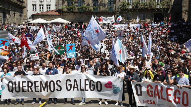 Manifestación polo Día das Letras Galegas. EFE