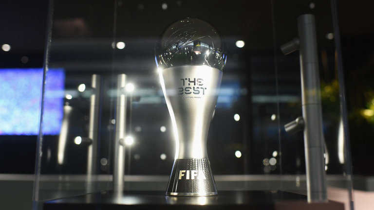 Cristiano, Modric y Salah lucharán por hacerse con el trofeo. FIFA