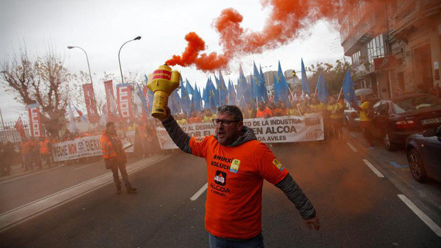 Una protesta de los trabajadores de Alcoa en A Coruña. CABALAR