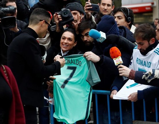 El exjugador del Real Madrid Cristiano Ronaldo, a su llegada este martes a la Audiencia Provincial de Madrid. EMILIO NARANJO (EFE)