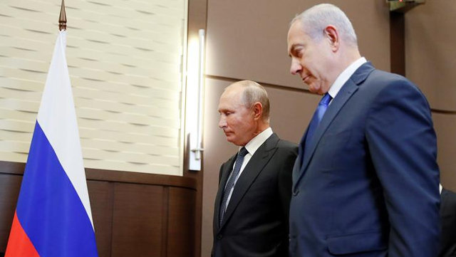 Putin y Netanyahu, en Sochi.SHAMIL ZHUMATOV (Efe)