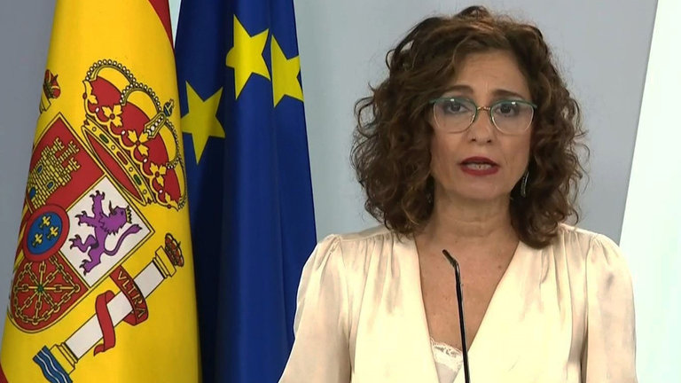 María Jesús Montero comparece tras el Consejo de Ministros. EFE