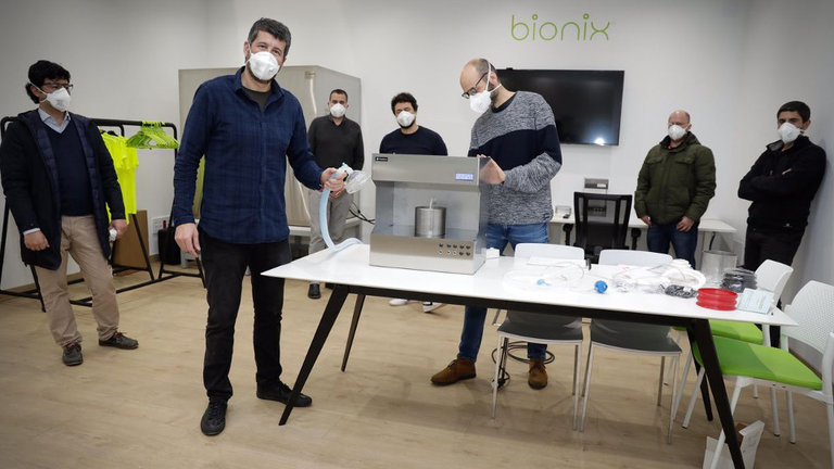 El equipo de Bionix, encabezado por Jacobo Penide.EP