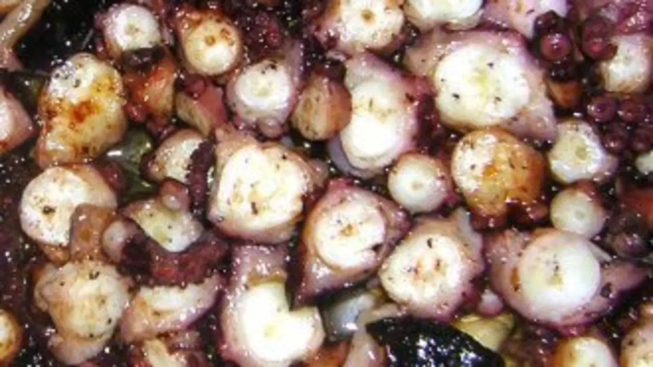 Pulpo "á feira" (Galicia Gastronómica)