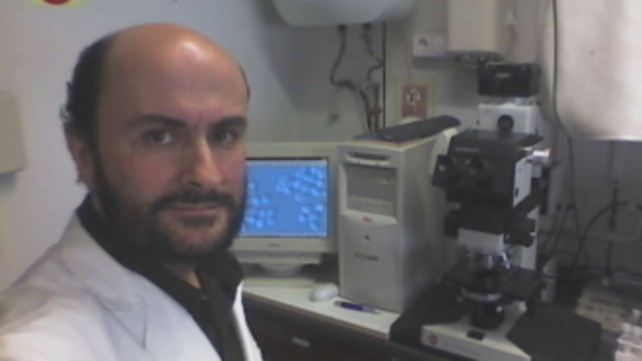 Alfonso V. Carrascosa, científico del CSIC