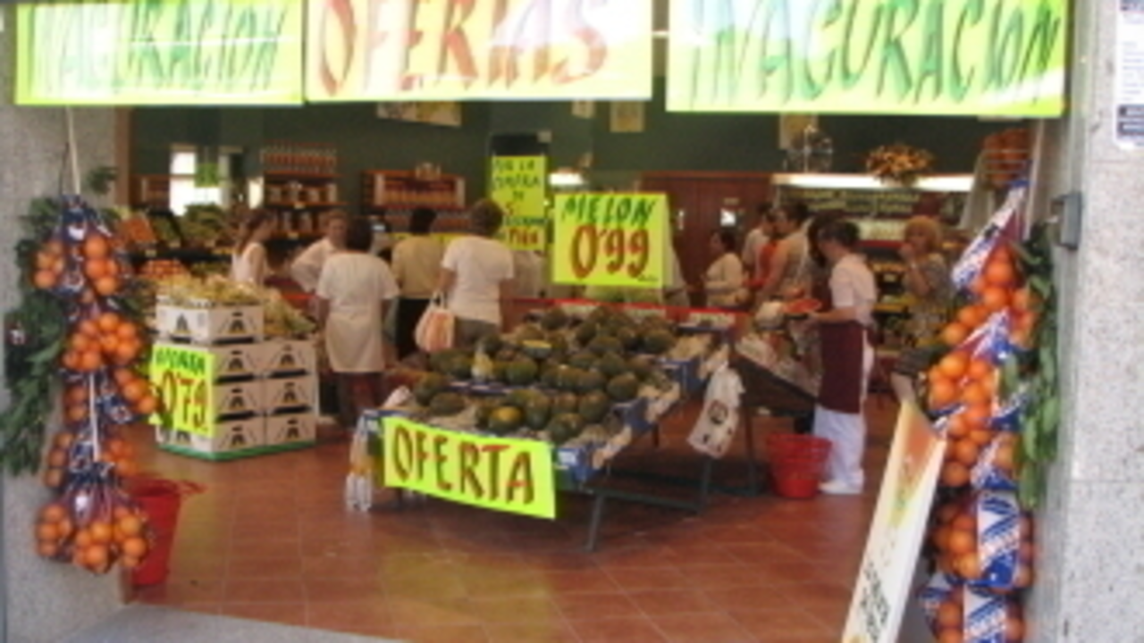 Establecimiento de Frutas Nieves en Sanxenxo