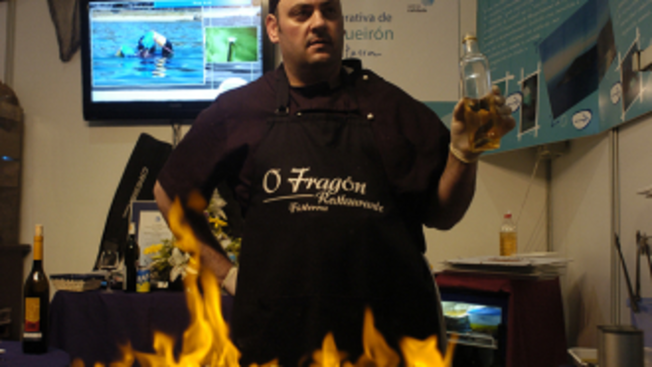 D:GALGASFOTOSGALICIA GASTRONOMICANOVAS 08SALON DELICATESSENINTERIOR_DELICATESSEN_1.jpg