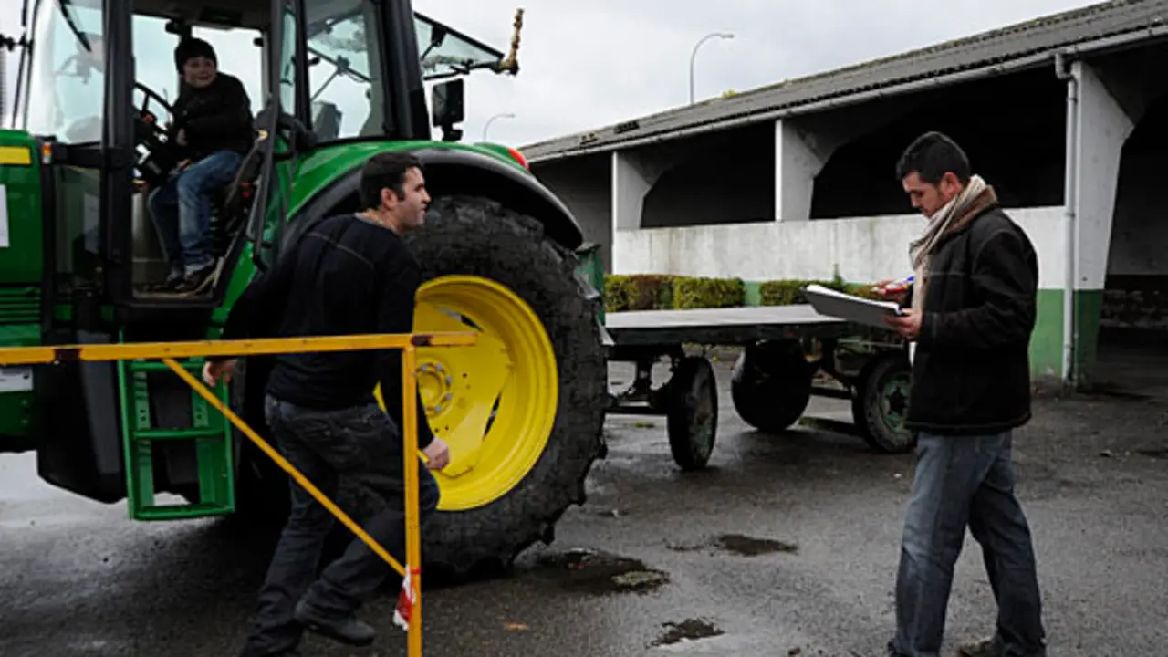 Elio Campos, tercero en el dominio del tractor