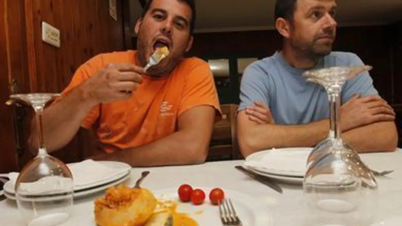 Dos participantes en la Festa da Pataca de este sábado (Foto: JOSÉ Mª ÁLVEZ)