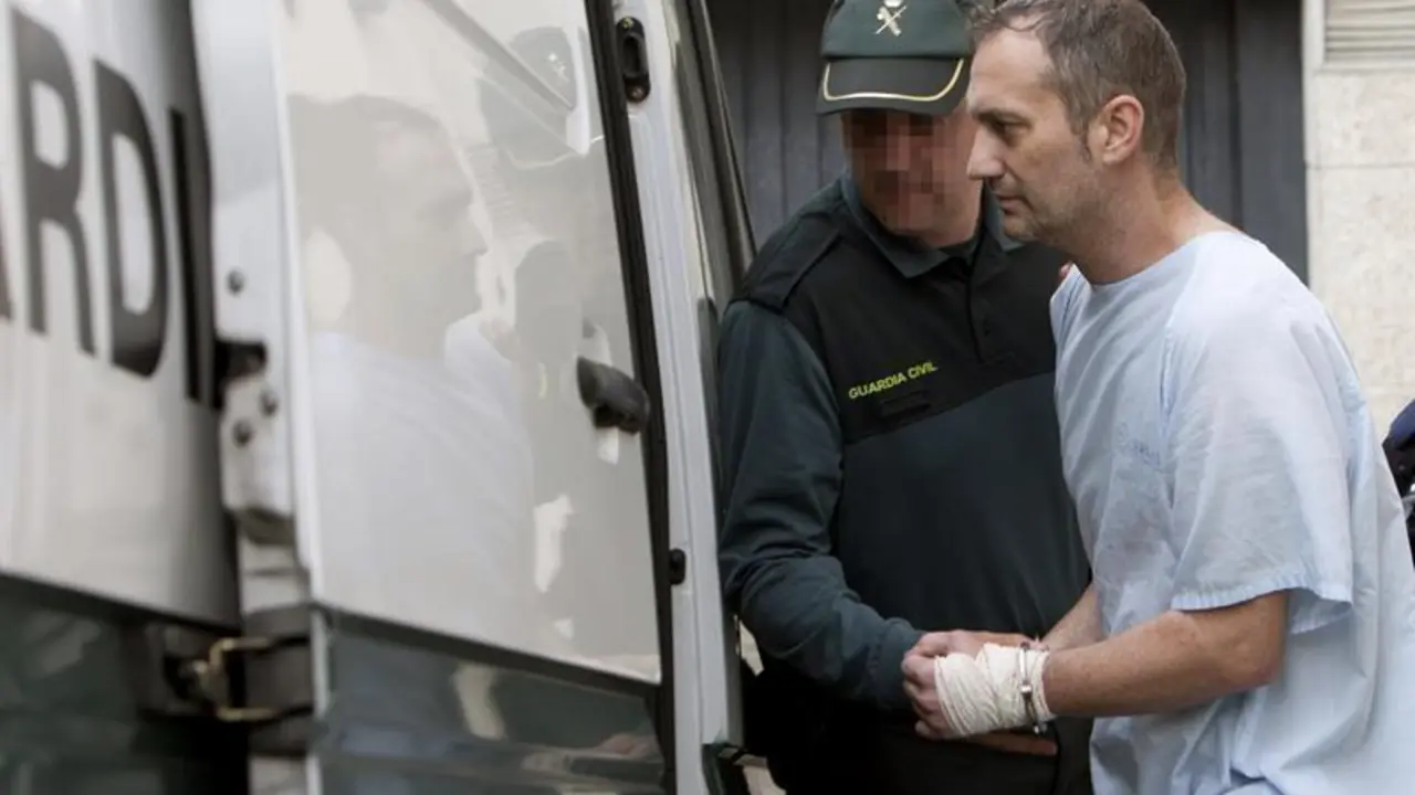 Finalmente, C. F., de 40 años, ha confesado ser el autor del acuchillamiento de su expareja en Vigo