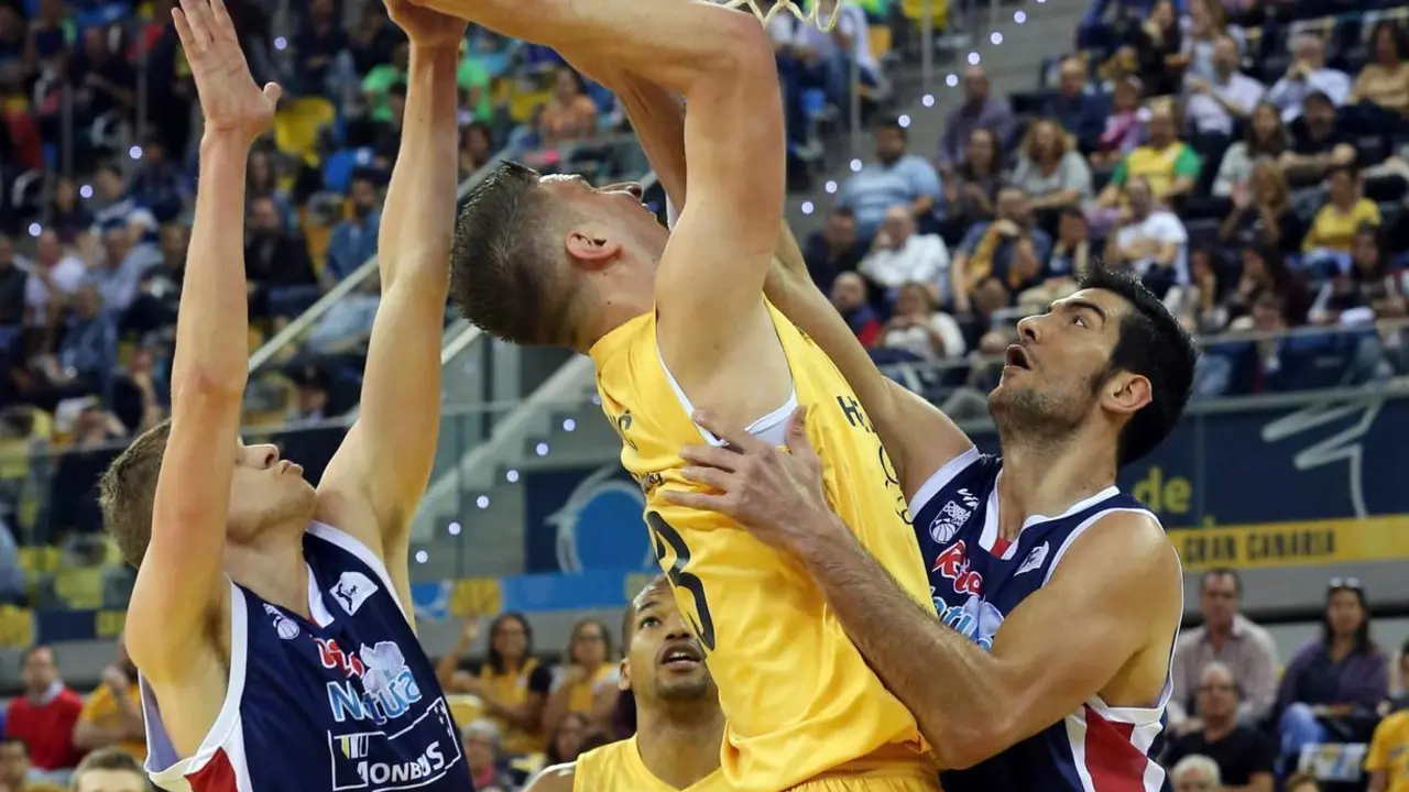 Jugadores del Obradoiro, en un partido