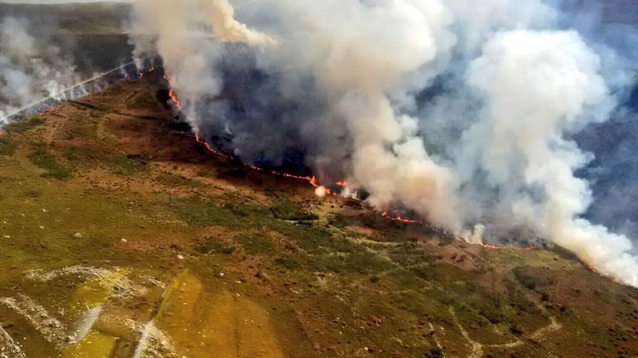 Incendio en Manzaneda