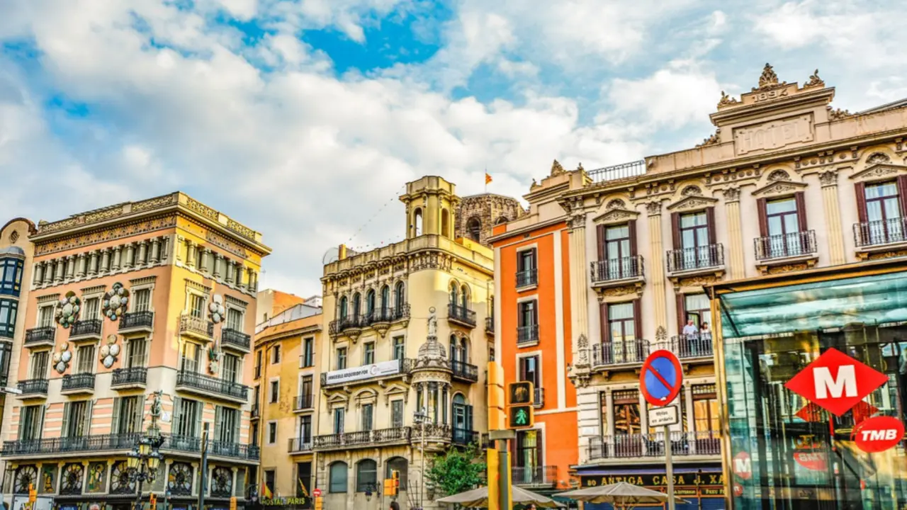 En la ciudad puedes hacer prácticamente de todo para que el novio y todos los que vais con él paséis unos días geniales