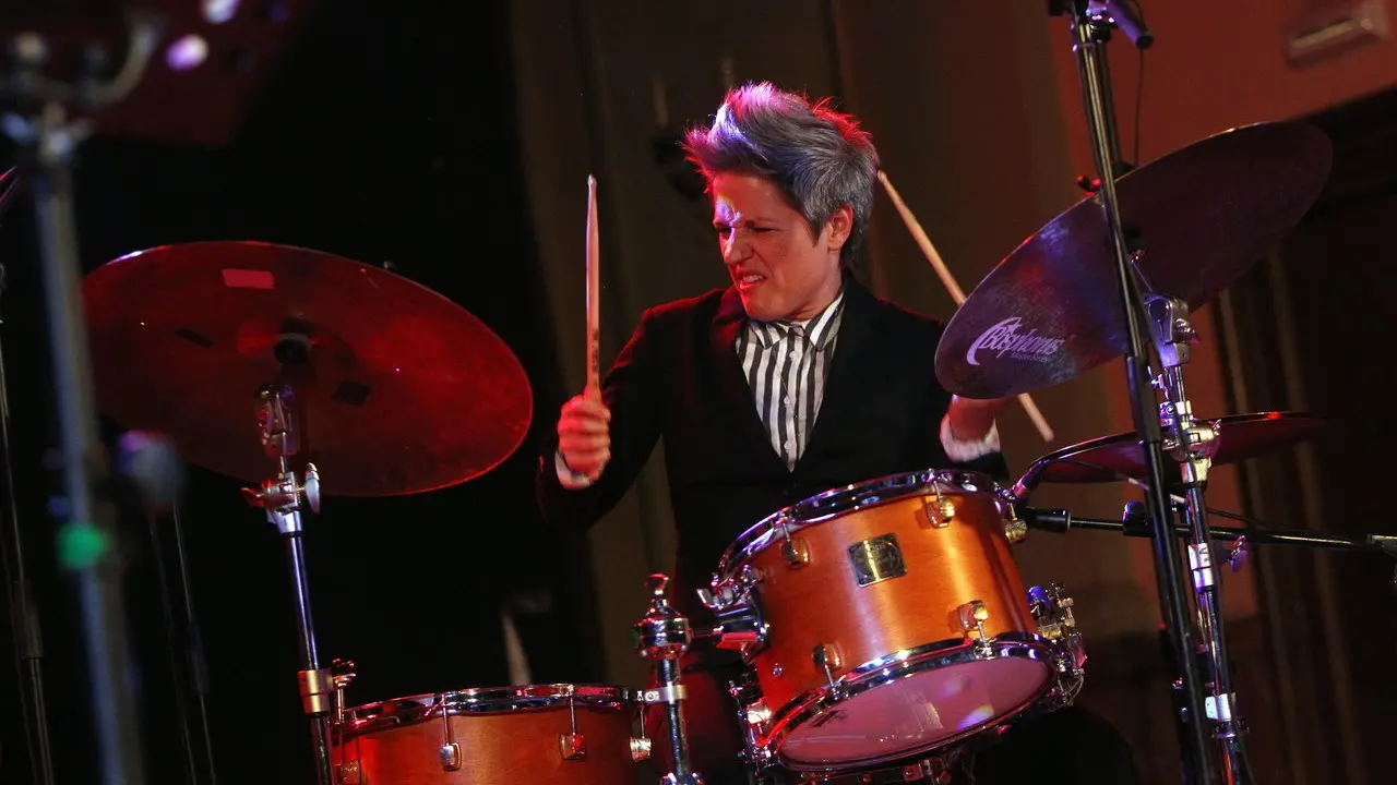 Allison Miller, durante el concierto que dio en el C&iacute;rculo de las Artes de Lugo. XES&Uacute;S PONTE