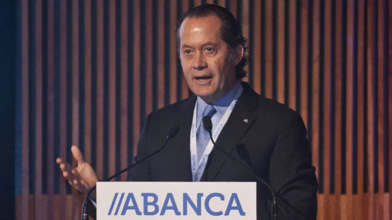 Juan Carlos Escotet. AEP