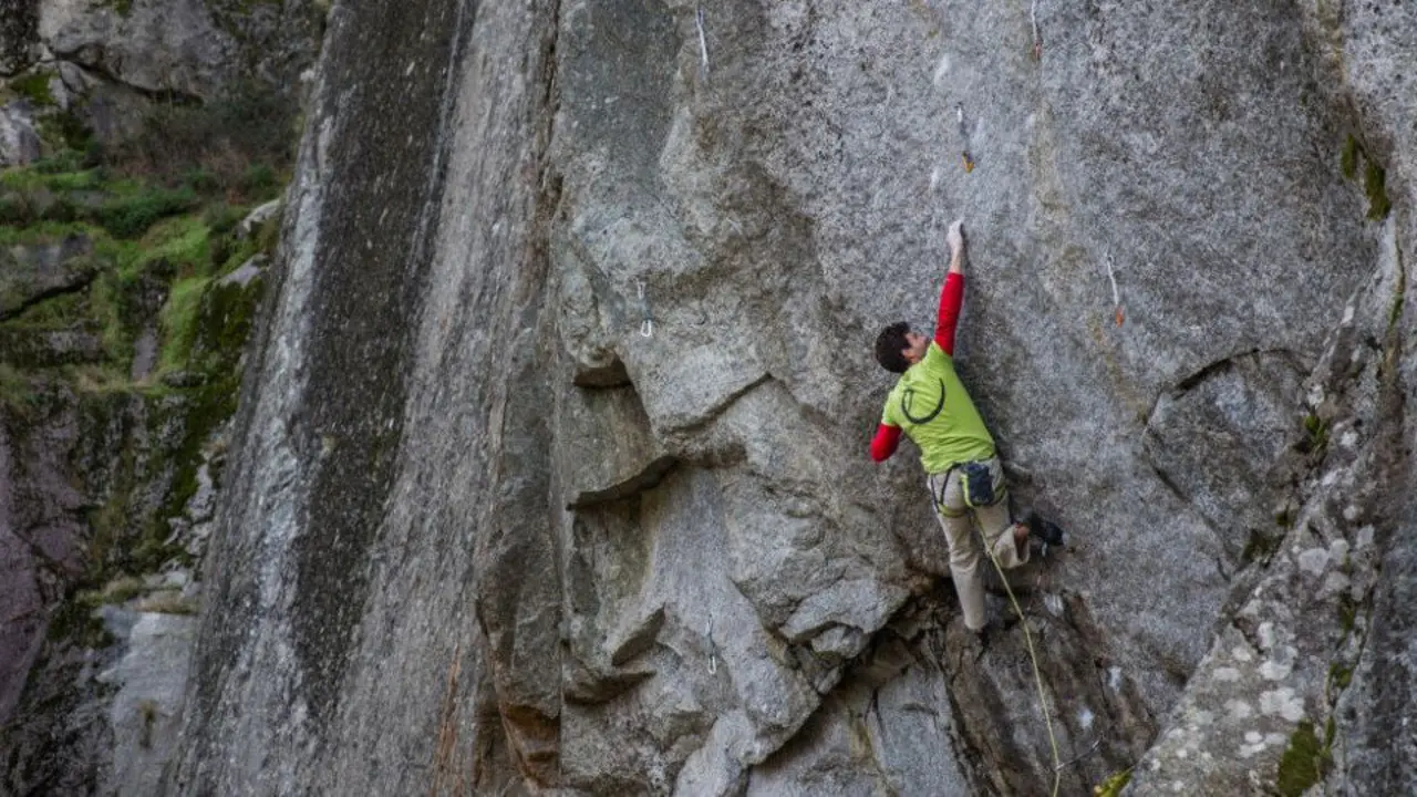 Escalada nas Fragas do Eume.NACHO CABALLERO