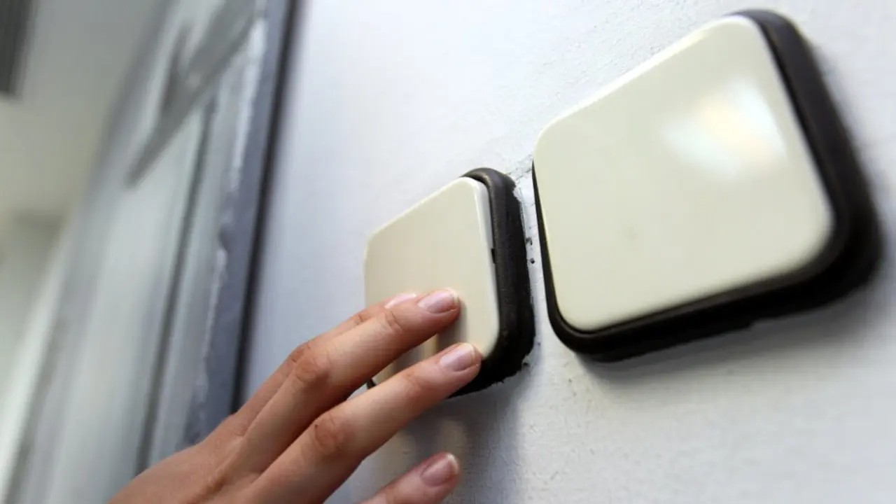 Interruptor de la luz. SEBAS SENANDE