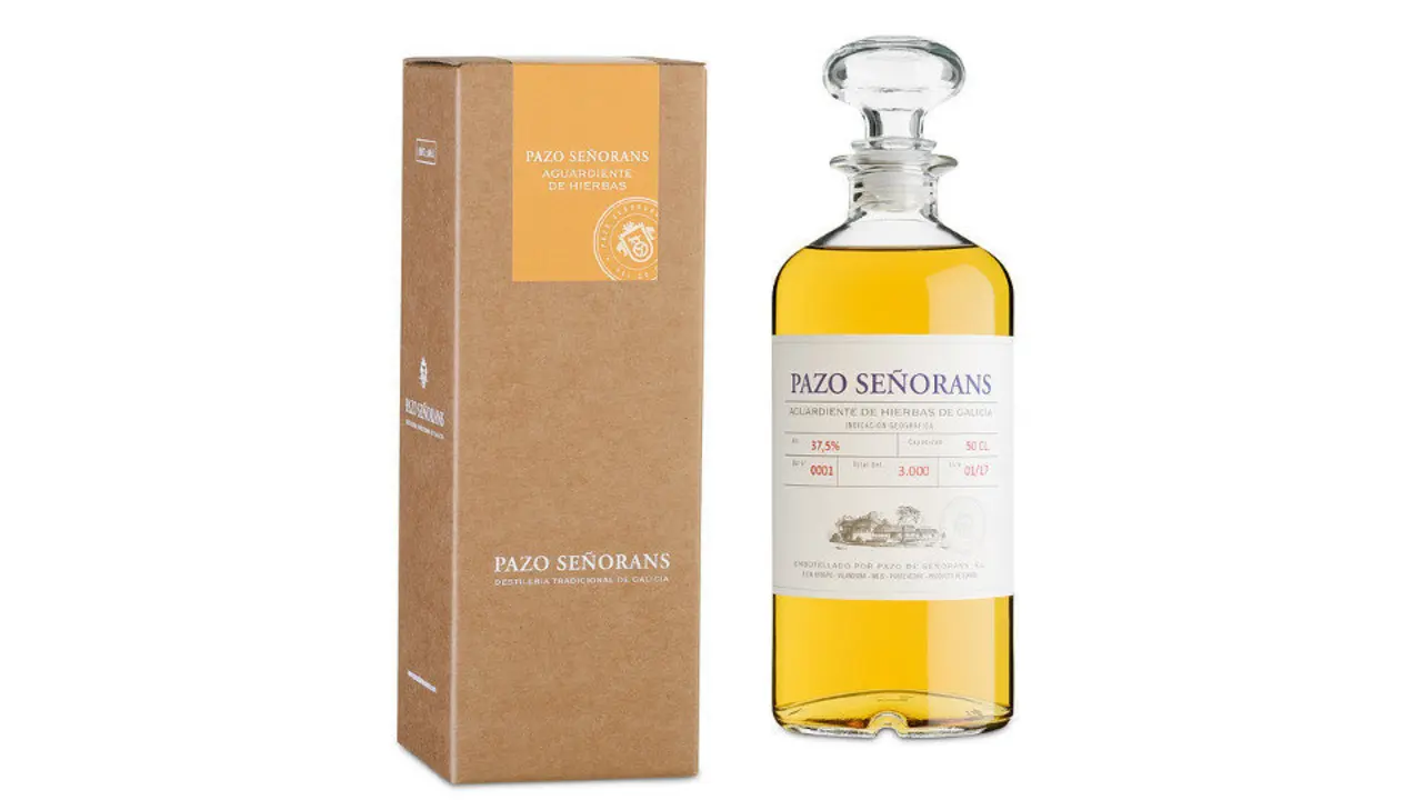 Aguardiente de hierbas Pazo de Señorans