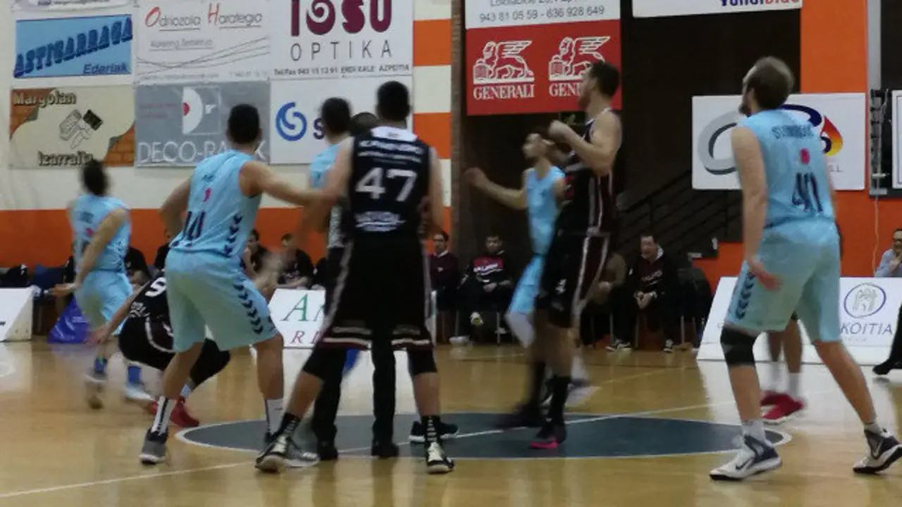 Un lance del Iraurgi-Breogán