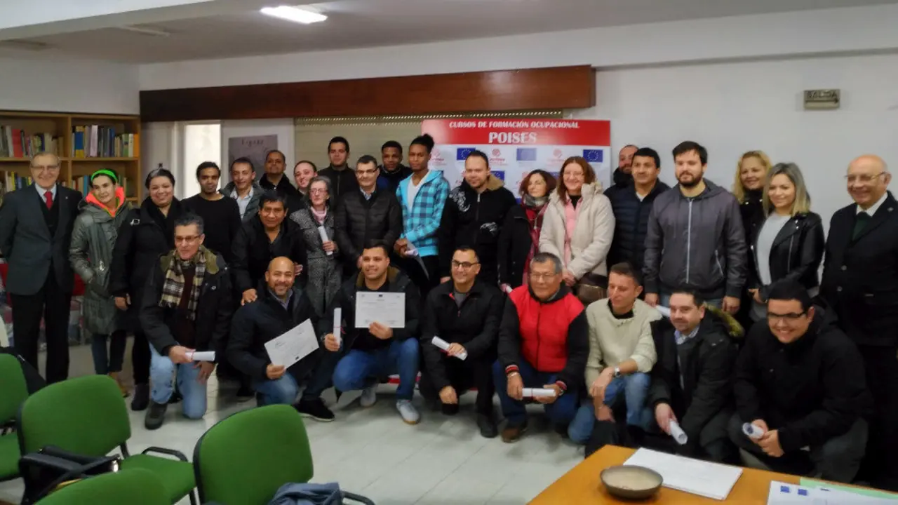 Clausura de los cursos formativos de Cáritas del presente año. AGN