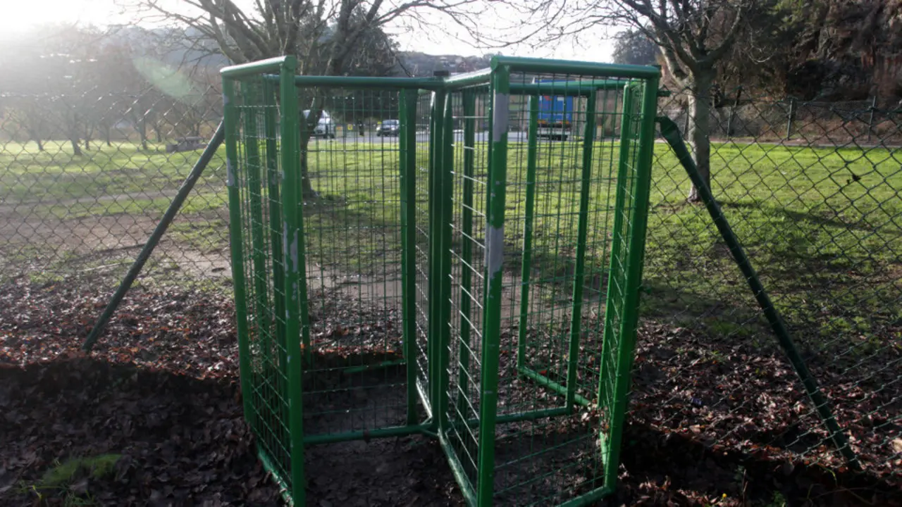 Uno de los puntos de acceso al área de descanso. DAVID FREIRE