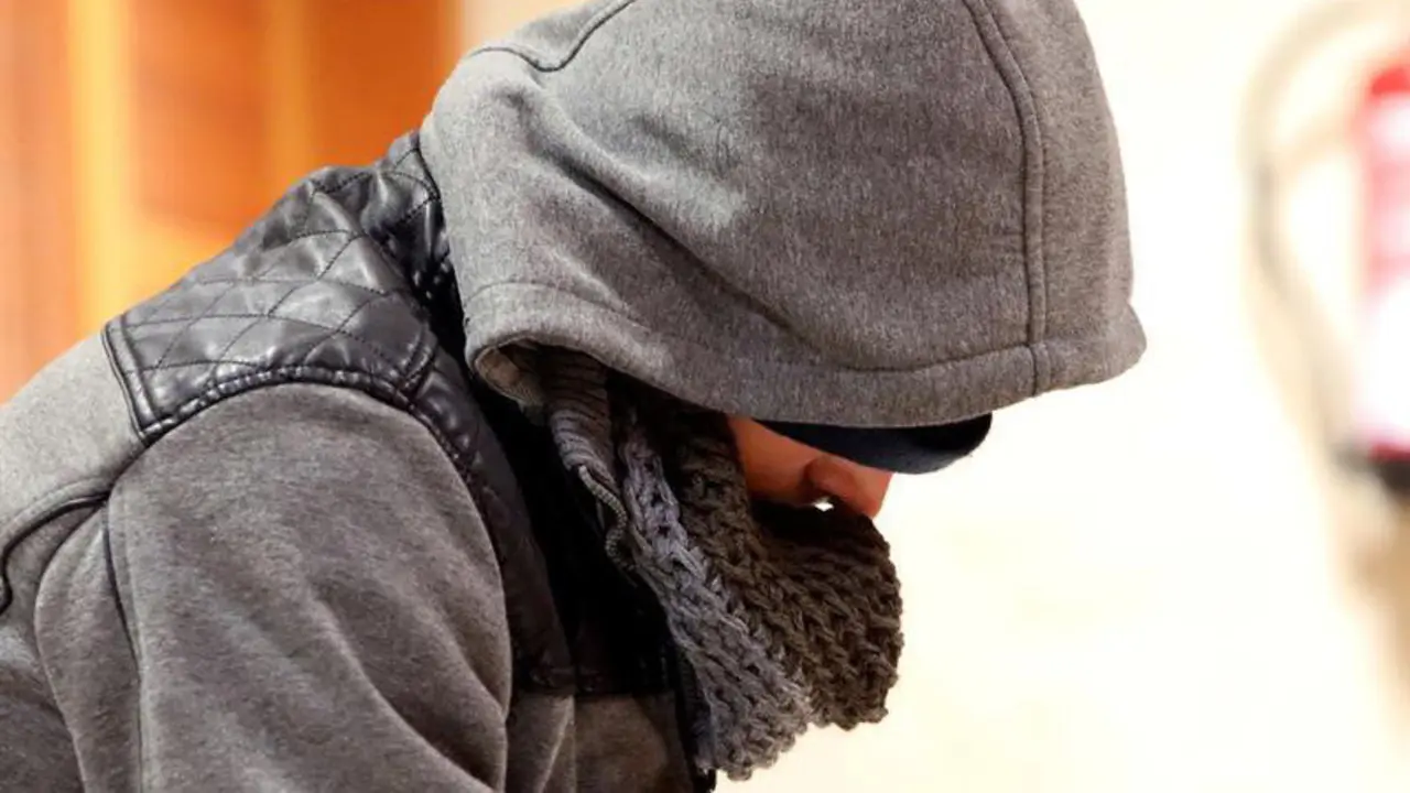 El monitor condenado, en la Audiencia provincial de A Coruña en Santiago. XOÁN REY