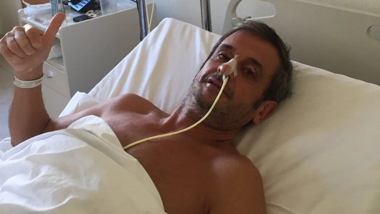 Luis Moya, en el hospital. TWITTER