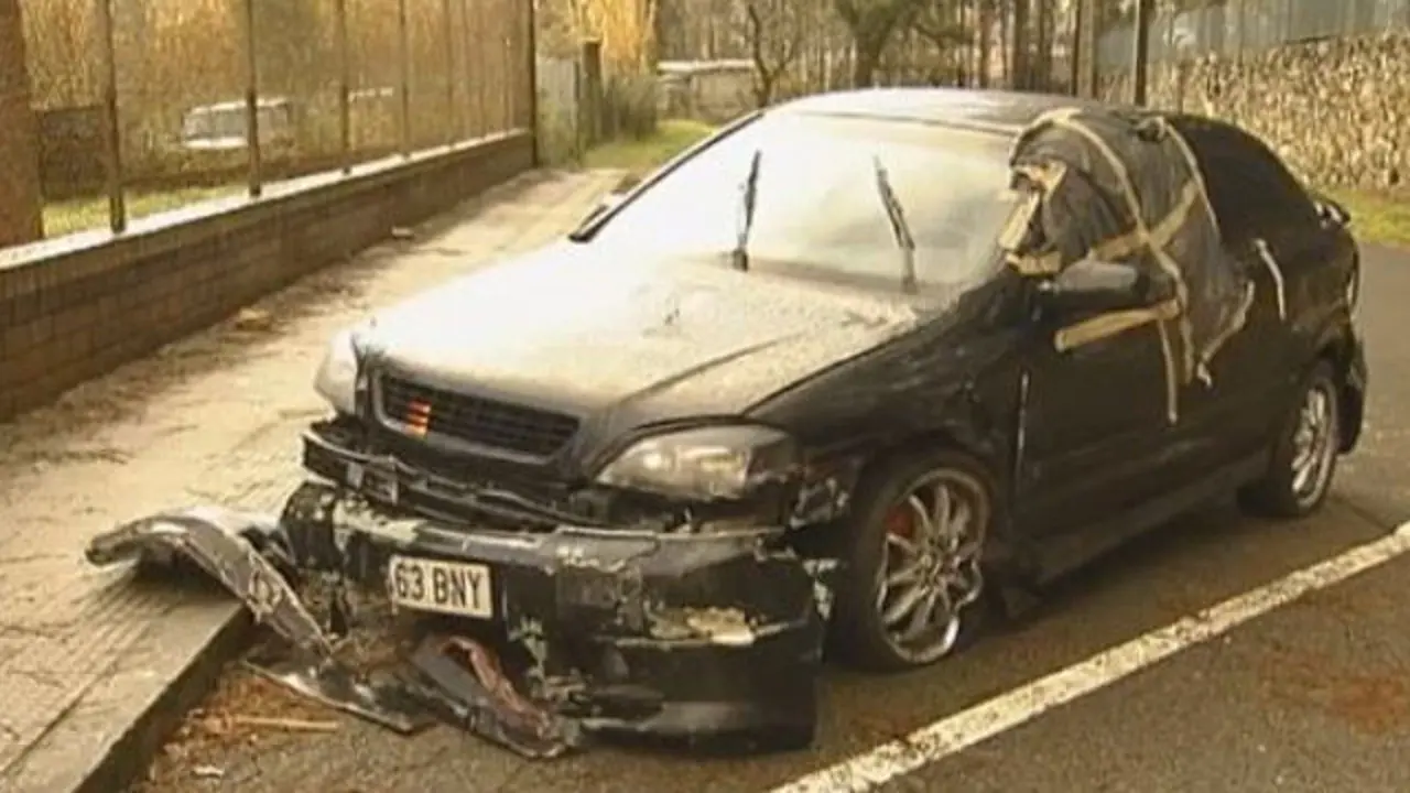 Estado en el que quedó el coche de los ladrones. TVG