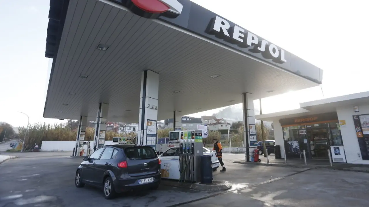 Una estación de servicio. EP