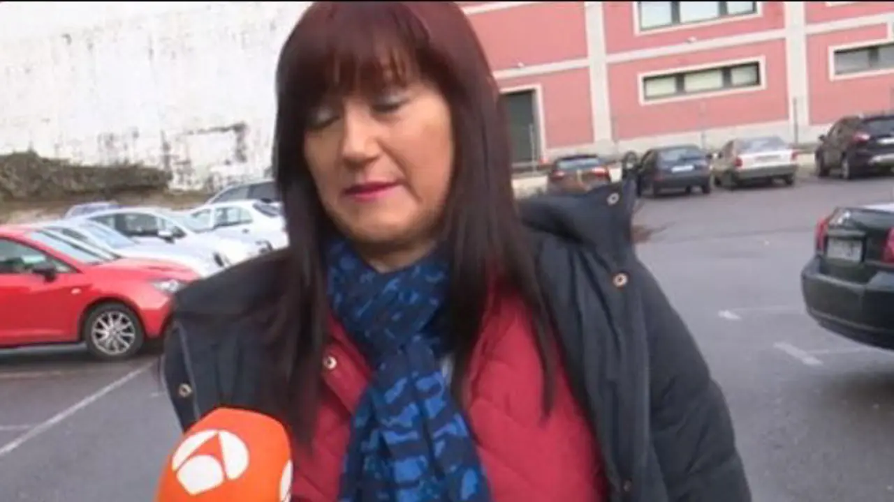 La madre de la joven que intentó raptar El Chicle en Boiro. ESPEJO PÚBLICO