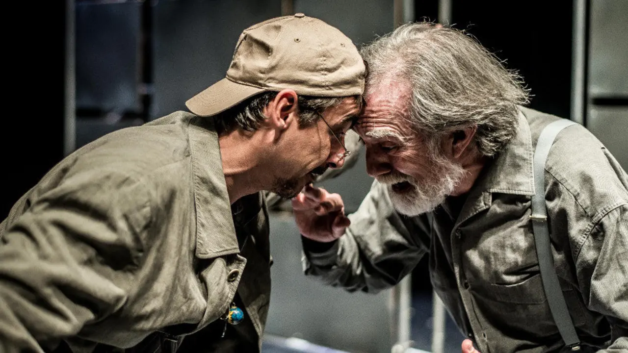 Representación de &#39;Luces de Bohemia&#39; por Teatro del Temple en el Círculo de Bellas Artes de Madrid. CBA