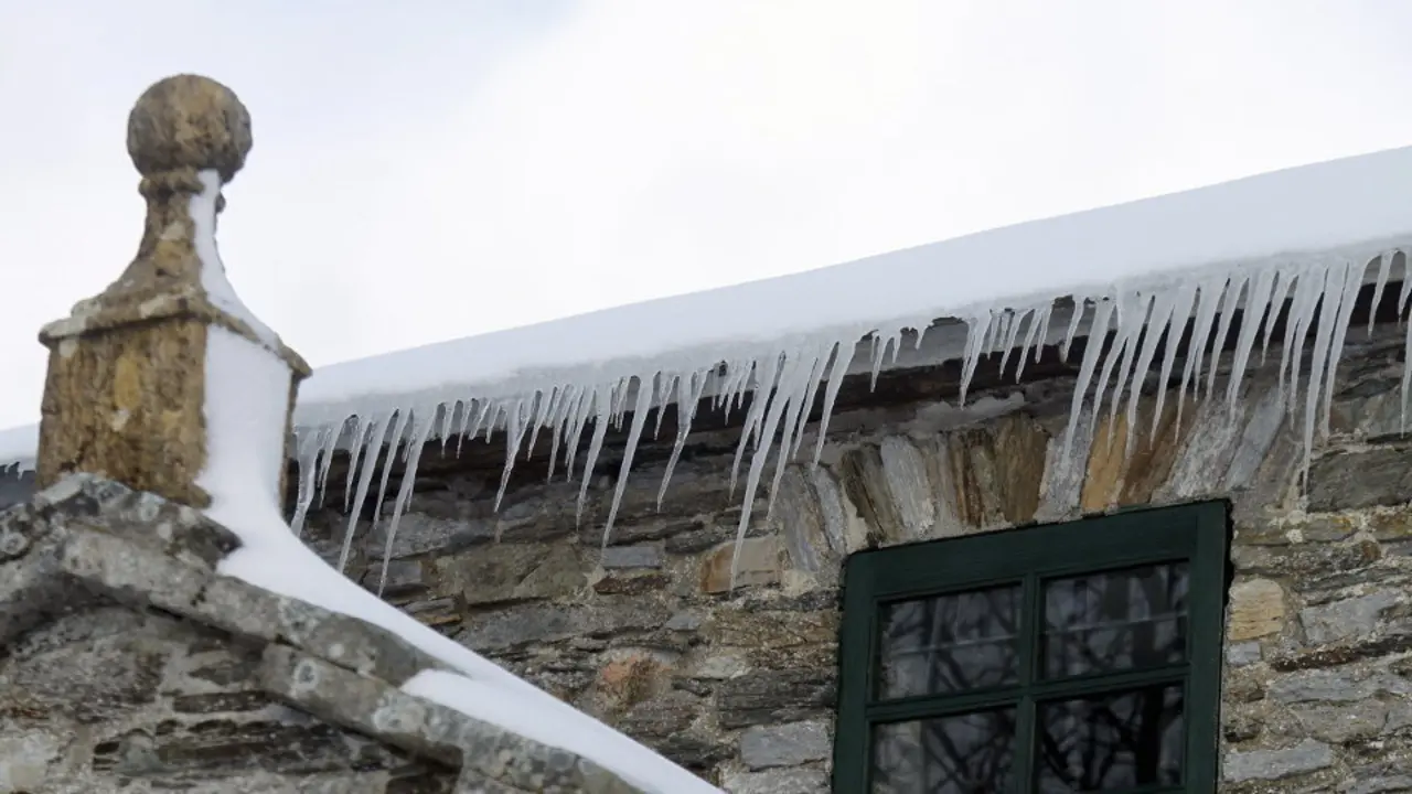 Nieve en O Cebreiro. VICTORIA RODRÍGUEZ