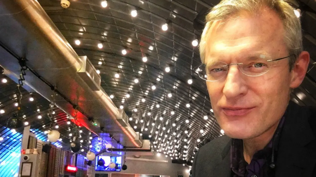 Jeremy Vine. TWITTER