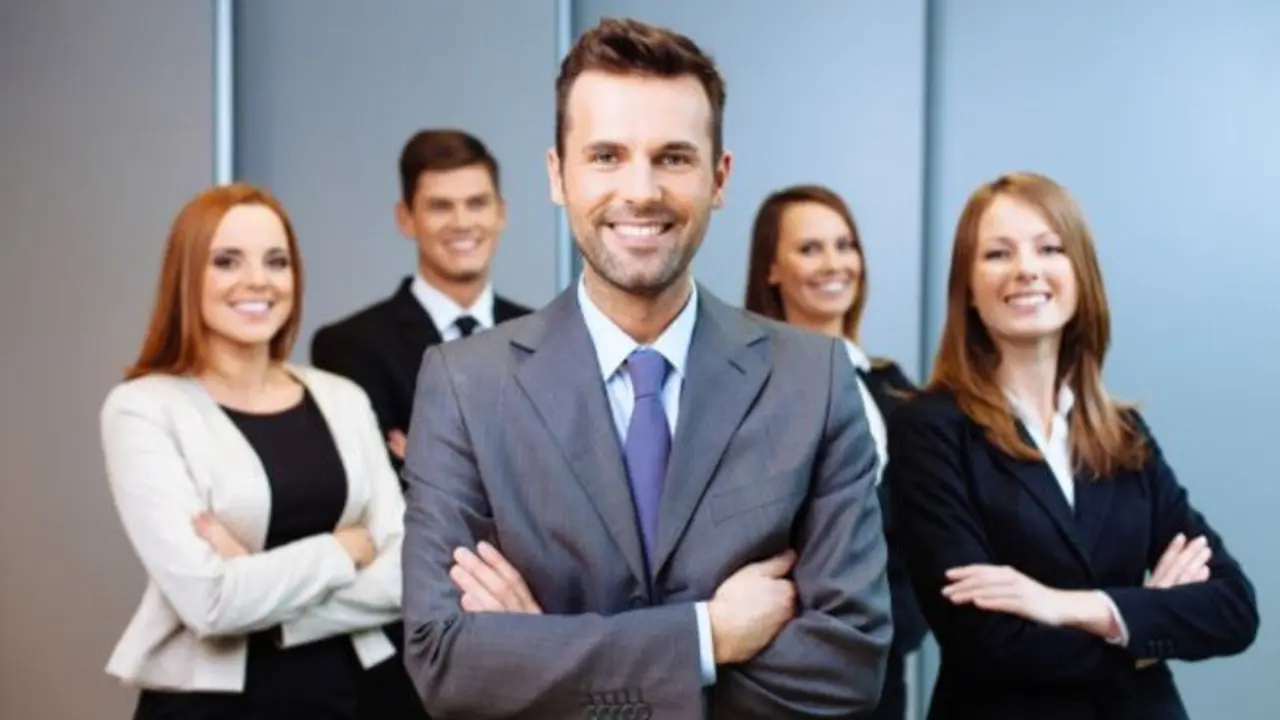 Equipo de comerciales. EP