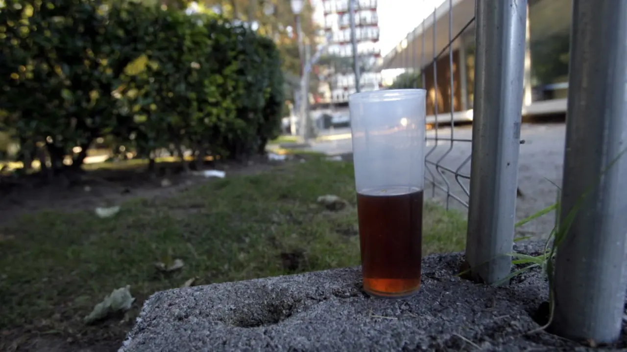 El consumo de alcohol sigue siendo un grave problema en nuestra sociedad. XESÚS PONTE