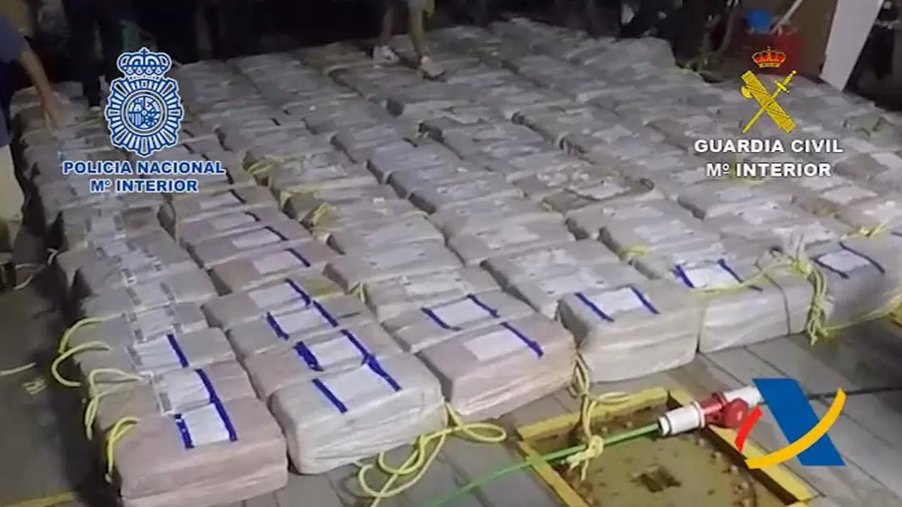 3800 kilos de cocaína incautados durante la operación Mito. POLICÍA NACIONAL