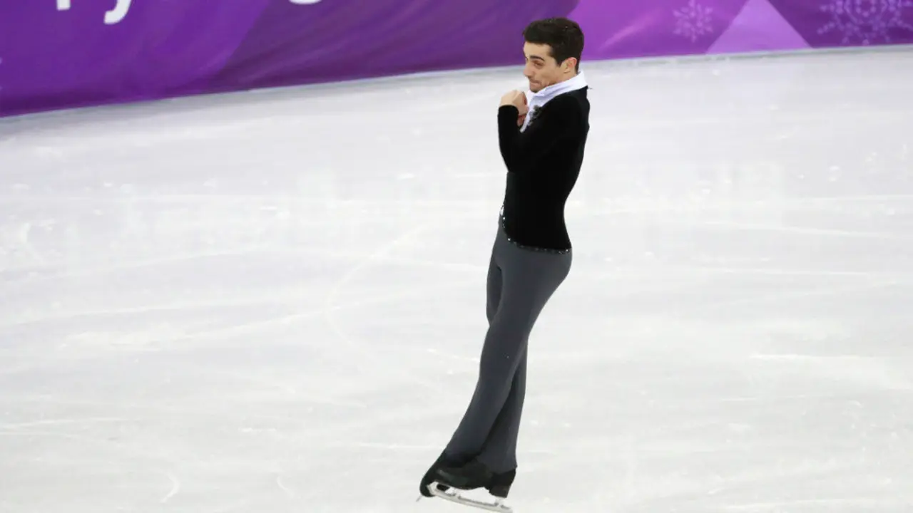 Javier Fernández, durante la ejecución del programa corto. HOW HWEE YOUNG (EFE)