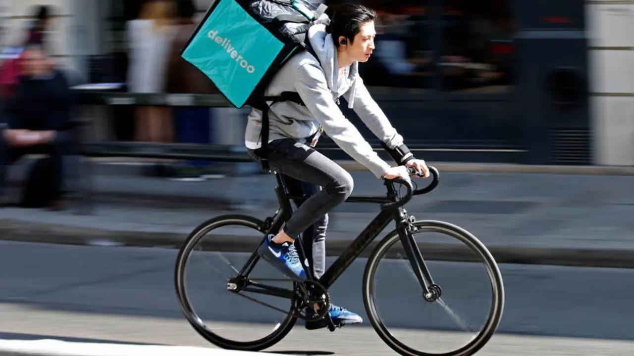 Repartidor de Deliveroo. EP