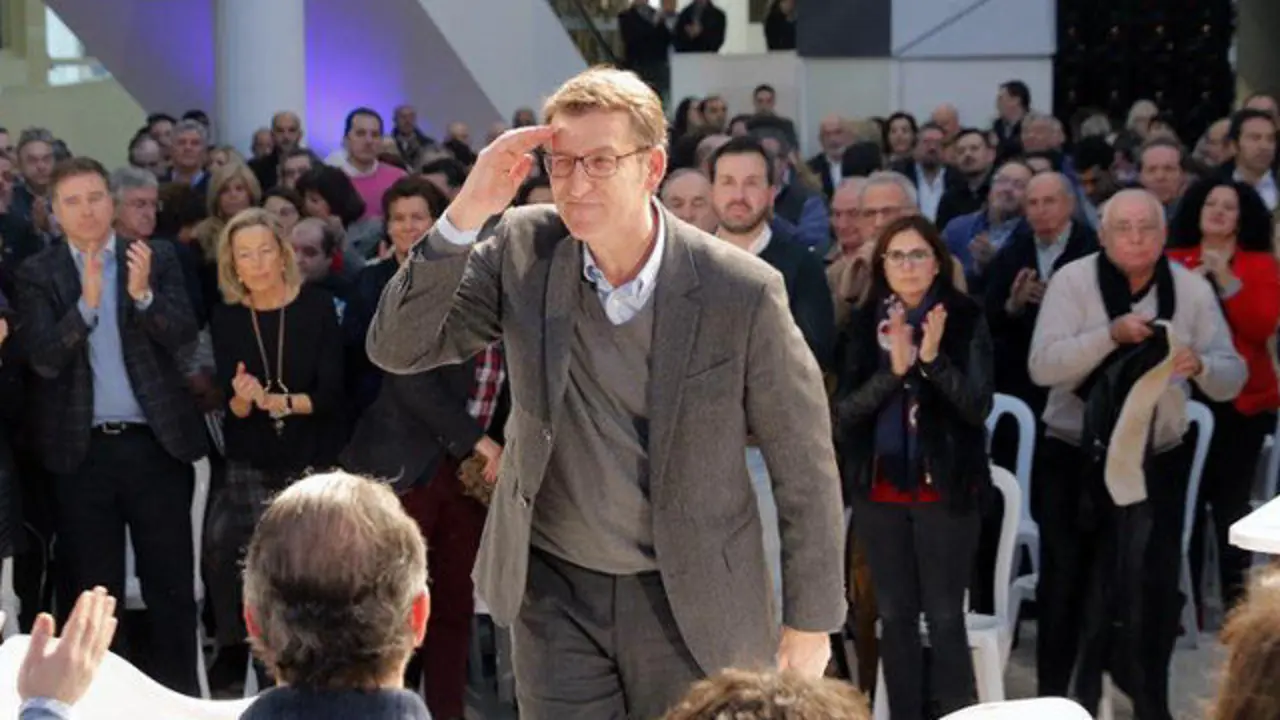 Feijóo clausura la convención municipal del PPdeG. LAVANDEIRA JR (EFE)