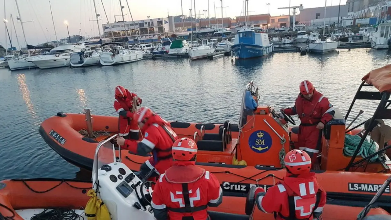 Módulo 10 de Salvamento Marítimo en Ribeira. TWITTER