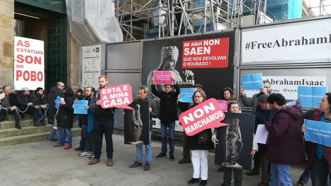 Protesta do BNG no Pazo de Xelmírez. TWITTER