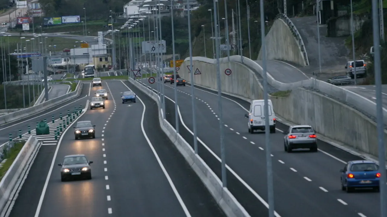 Tr&aacute;fico en Lugo. XES&Uacute;S PONTE